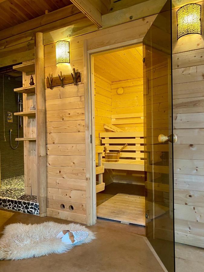 In De Aap - Appartementen & Guesthouse 베르겐 외부 사진