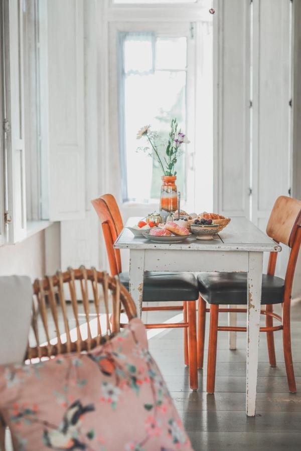 In De Aap - Appartementen & Guesthouse 베르겐 외부 사진