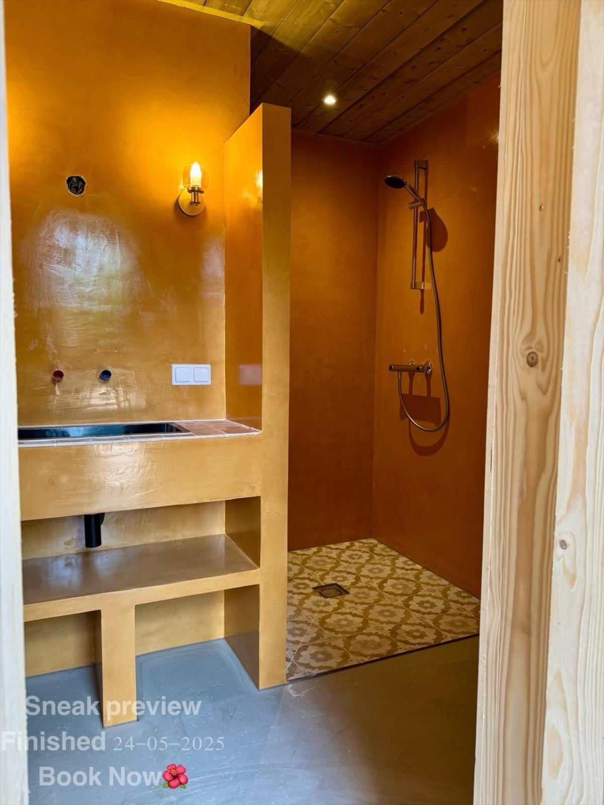 In De Aap - Appartementen & Guesthouse 베르겐 외부 사진